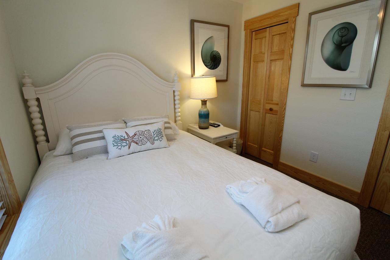 Whalebone Ocean Cottages By Kees Vacations Nags Head Buitenkant foto